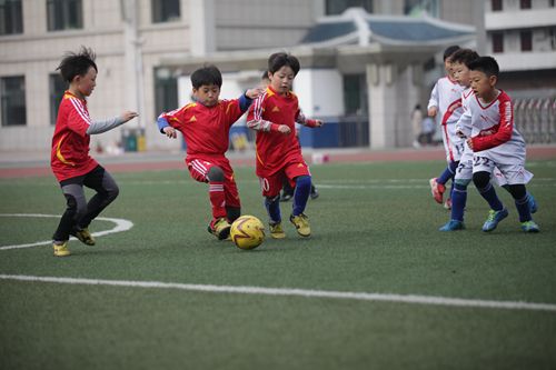 中国足协挂牌15个青训中心 延边位列其中